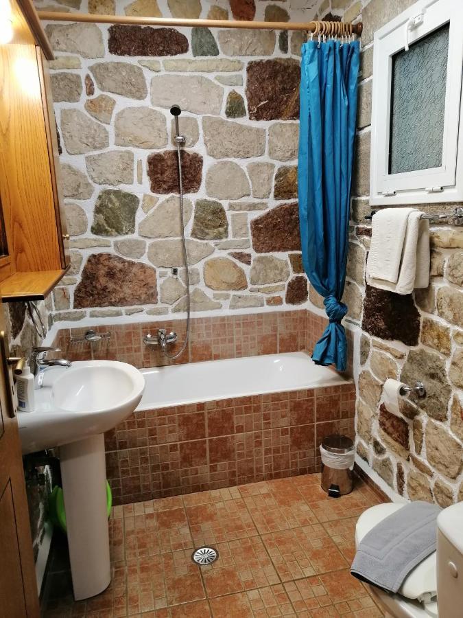 Ferienwohnung Athina Ecofarm Epidaurus Exterior foto